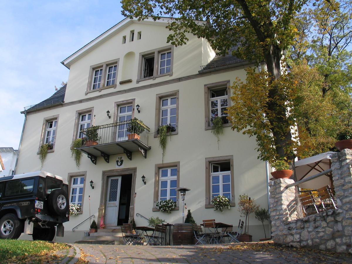 Landhotel Schloss Soergenloch Exterior foto